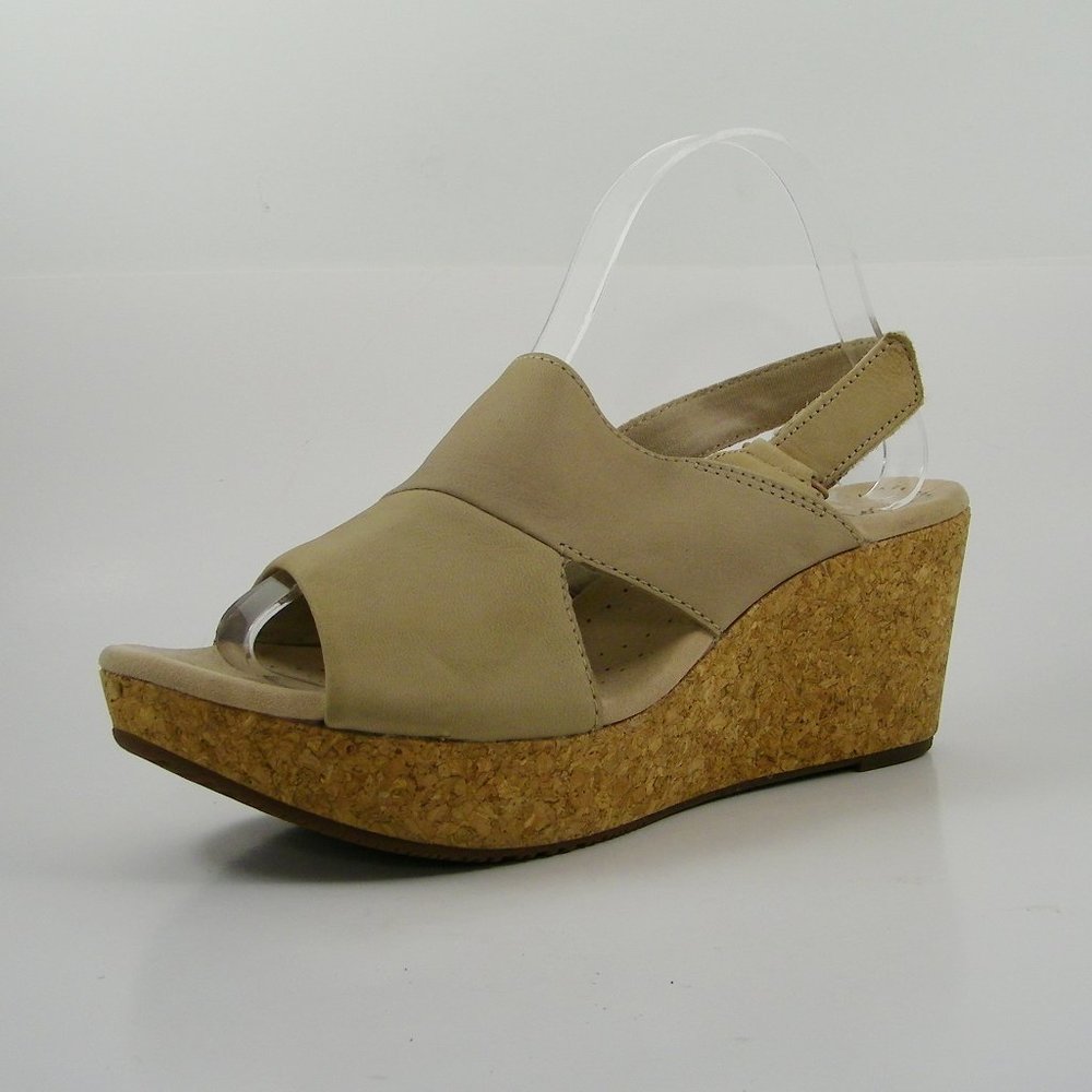 Clarks Collection Women's Slingback Wedge Sandals Beige size 10 M
